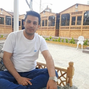 آرش نصیری