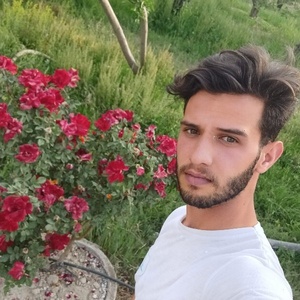 علیرضا عرفان