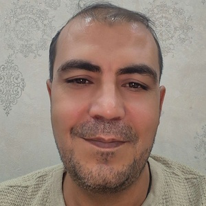 حسین آقاخانی
