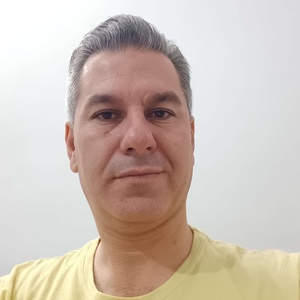 بابک شریفی