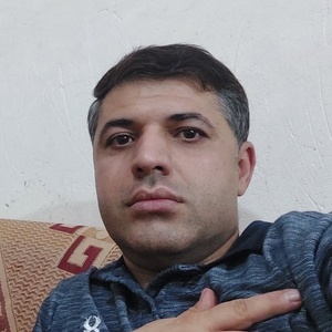 امین آزاده