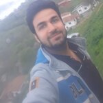 امیر اقبالی