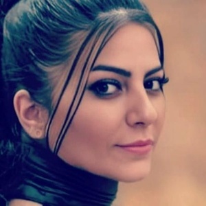 فاءزه پیری
