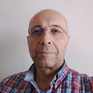 بابک ناصری