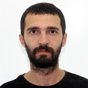 احسان اسماعیل پور