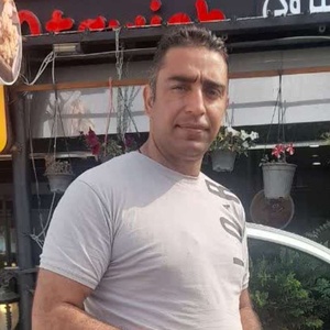 عباس اقبالی