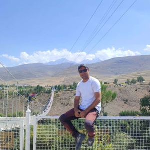 هوشنگ صفری نسب