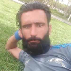 رضا شاکری منش