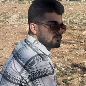 حسین آدینه وند