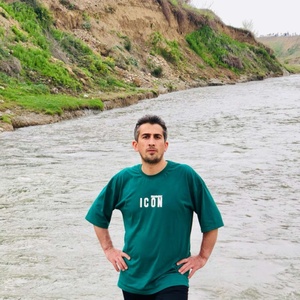 هادی محمودی مردخه