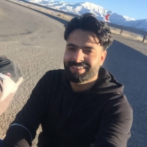علی عاشوری