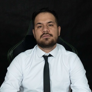 رضا مصدق بلقور