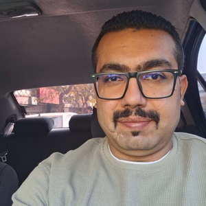 رضا حیدرزاده