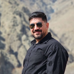 علی شیرخانی