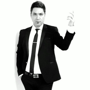 رضا وزاوندی
