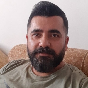 مهدی قنبری