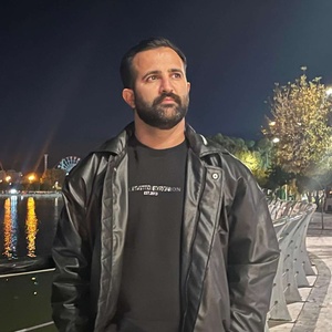 احسان زیوداری