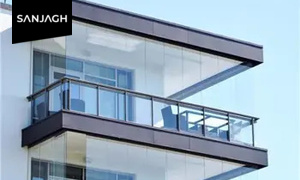 نصب و اجرای شیشه بالکنی