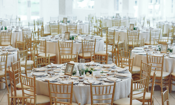 کرایه میز و صندلی